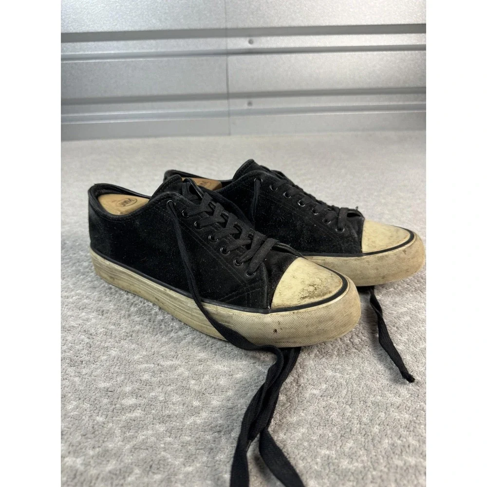 Thursday Shoes Mens Size 10.5 Black Suede Everyday Lace‎ Up Low Top Sneakers